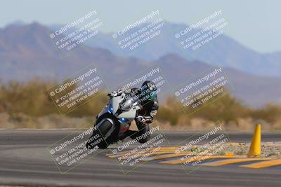 media/Mar-12-2023-SoCal Trackdays (Sun) [[d4c8249724]]/Turn 15 (145pm)/